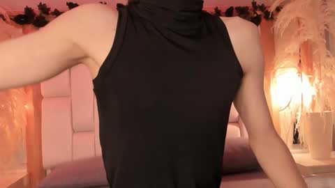 daphne_and_roger online show from 03/07/26, 11:07