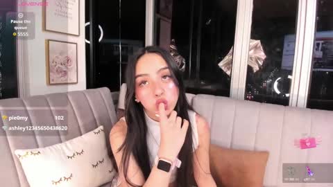 Snapshot of daphne_chers chatting on 02/28/25, 12:54 daphne_chers online show from 02/28/25, 12:54