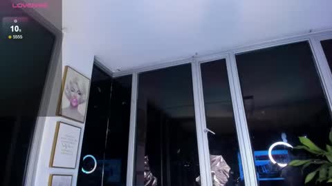 Snapshot of daphne_chers chatting on 03/01/25, 02:26 daphne_chers online show from 03/01/25, 02:26