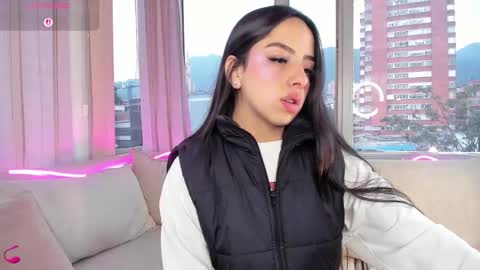 Snapshot of daphne_chers chatting on 09/29/25, 08:46 daphne_chers online show from 09/29/25, 08:46