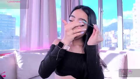 Snapshot of daphne_chers chatting on 10/08/25, 09:12 daphne_chers online show from 10/08/25, 09:12