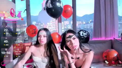 Snapshot of daphne_chers chatting on 10/28/25, 08:55 daphne_chers online show from 10/28/25, 08:55