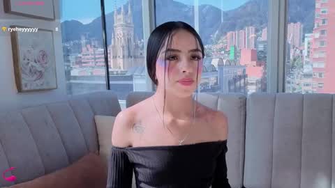 Snapshot of daphne_chers chatting on 01/09/26, 07:37 daphne_chers online show from 01/09/26, 07:37