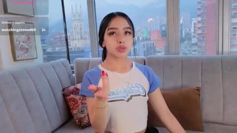 Snapshot of daphne_chers chatting on 02/16/26, 08:05 daphne_chers online show from 02/16/26, 08:05