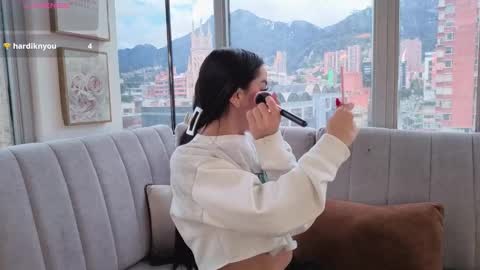 Snapshot of daphne_chers chatting on 02/19/26, 08:05 daphne_chers online show from 02/19/26, 08:05