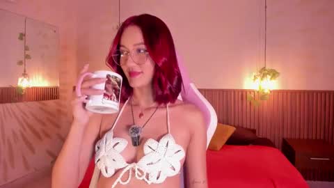 Snapshot of daphne_courtis chatting on 01/14/26, 03:12 Daphne online show from 01/14/26, 03:12