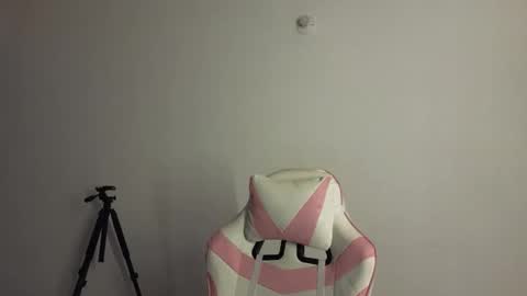 Snapshot of daphne_grayy chatting on 03/23/26, 12:09 daphne_grayy online show from 03/23/26, 12:09