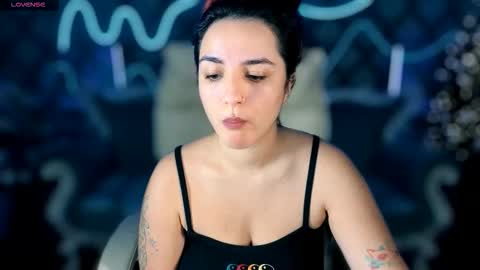 Agatha  online show from 12/15/25, 08:40