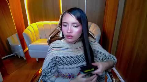 daphne_nicole_b online show from 02/25/26, 12:37