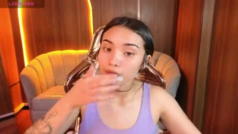 daphne_nicole_b online show from 04/29/26, 01:04