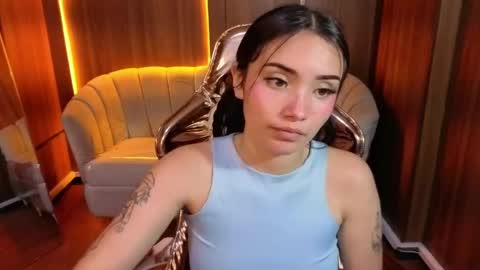 daphne_nicole_b online show from 05/11/26, 04:04