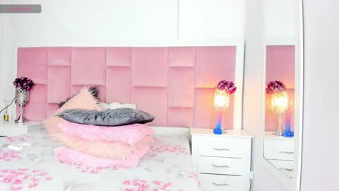 Daphne online show from 01/26/25, 12:58