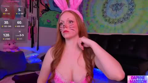 Daphne Madison online show from 04/05/26, 10:07