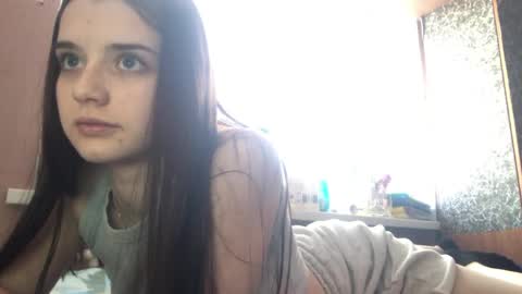 Emilia online show from 03/12/26, 01:17