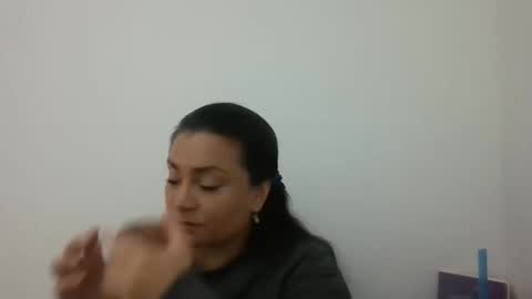 Snapshot of dapnne24 chatting on 01/30/25, 01:42 dapnne online show from 01/30/25, 01:42