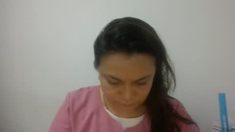 Snapshot of dapnne24 chatting on 10/21/25, 02:29 dapnne online show from 10/21/25, 02:29