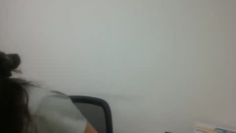 Snapshot of dapnne24 chatting on 10/27/25, 07:51 dapnne online show from 10/27/25, 07:51