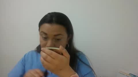 Snapshot of dapnne24 chatting on 11/05/25, 07:58 dapnne online show from 11/05/25, 07:58