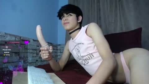 MAX online show from 10/17/25, 03:53