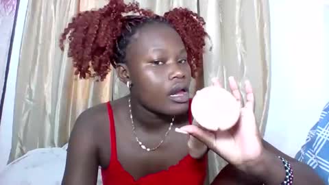 ESTHER online show from 12/05/25, 05:27