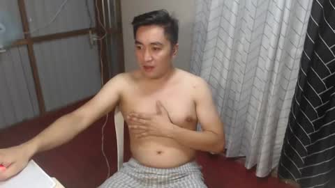 Snapshot of darby1992 chatting on 02/22/25, 11:24 Rob online show from 02/22/25, 11:24