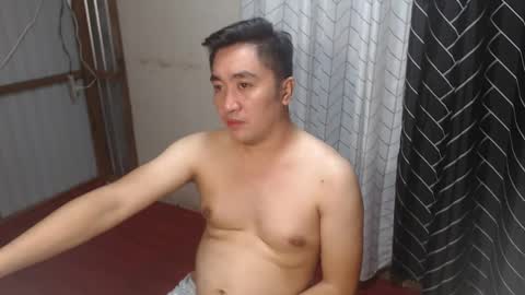 Snapshot of darby1992 chatting on 02/22/25, 02:30 Rob online show from 02/22/25, 02:30