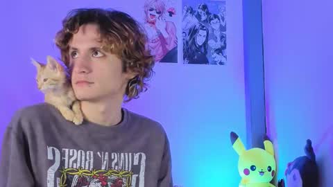 Snapshot of darcy_and_stolas chatting on 01/08/26, 04:48 darcy_and_stolas online show from 01/08/26, 04:48