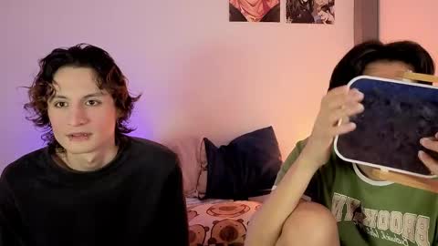 darcy_and_stolas online show from 05/04/26, 10:28