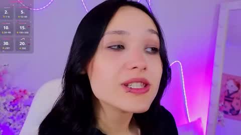 Darcy online show from 05/08/26, 01:22