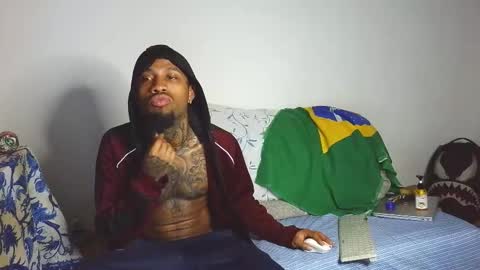 Snapshot of darent2210 chatting on 03/08/26, 06:28 breiner online show from 03/08/26, 06:28