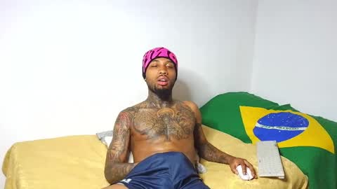 Snapshot of darent2210 chatting on 04/09/26, 12:43 breiner online show from 04/09/26, 12:43