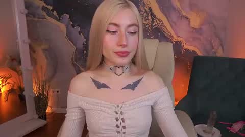 Snapshot of dariadelly chatting on 06/17/26, 06:38 dariadelly online show from 06/17/26, 06:38