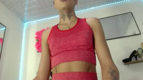 Snapshot of darianna_atehortua chatting on 04/19/26, 09:17 Dary online show from 04/19/26, 09:17