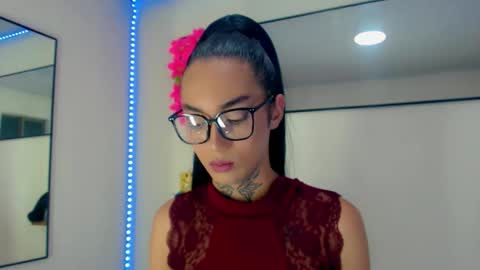 Snapshot of darianna_atehortua chatting on 04/30/26, 09:30 Dary online show from 04/30/26, 09:30
