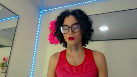 Snapshot of darianna_atehortua chatting on 05/09/26, 09:42 Dary online show from 05/09/26, 09:42