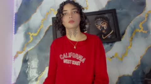Snapshot of darianna_atehortua chatting on 06/14/26, 01:35 Dary online show from 06/14/26, 01:35