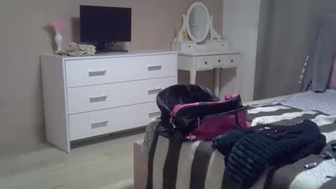 Snapshot of darishechka chatting on 11/12/25, 07:35 darishechka online show from 11/12/25, 07:35