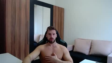 darius_94 online show from 03/27/26, 10:37