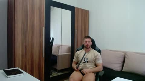 darius_94 online show from 04/25/26, 09:01