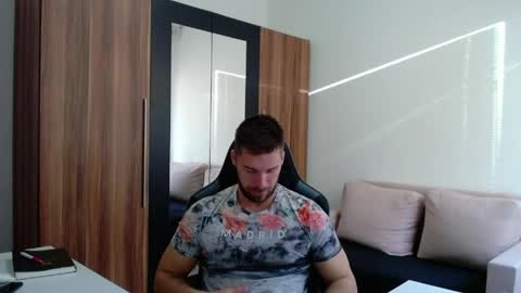 darius_94 online show from 04/30/26, 04:41