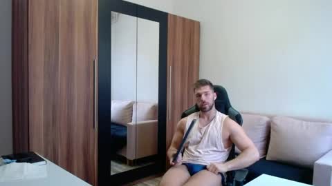 darius_94 online show from 05/04/26, 03:46
