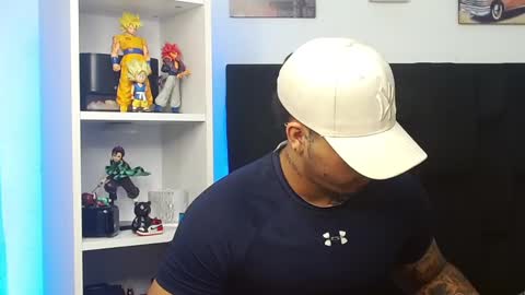 Snapshot of darius_phoenix chatting on 03/05/25, 05:40 Darius Phoenix online show from 03/05/25, 05:40
