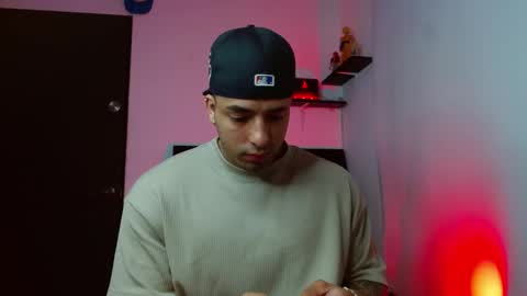 Darius Phoenix  online show from 11/23/25, 07:02