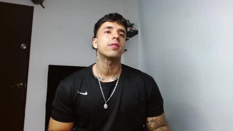 Darius Phoenix  online show from 02/04/26, 08:36