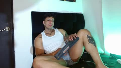 Darius Phoenix  online show from 05/06/26, 06:02