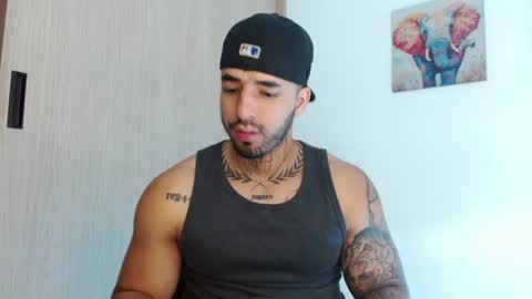 Darius Phoenix  online show from 06/25/26, 06:12