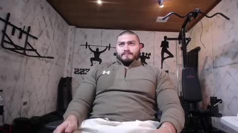 Darius online show from 04/21/26, 11:27