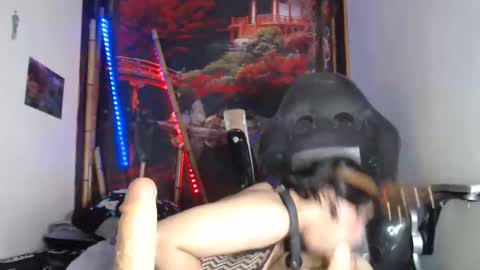 Snapshot of dark_doll5 chatting on 12/22/24, 09:42 dark_doll5 online show from 12/22/24, 09:42