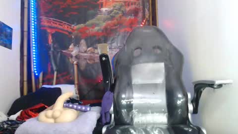 Snapshot of dark_doll5 chatting on 12/26/24, 11:57 dark_doll5 online show from 12/26/24, 11:57