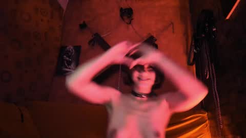 Snapshot of dark_doll5 chatting on 03/05/25, 02:36 dark_doll5 online show from 03/05/25, 02:36